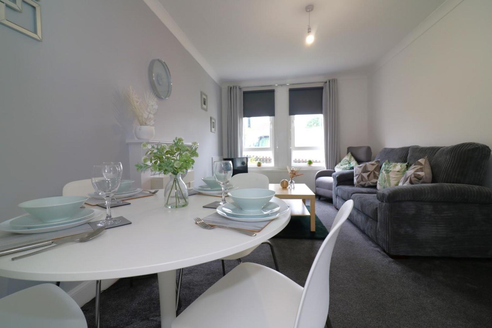 Appartamento Signature - Gartlea House Airdrie Esterno foto